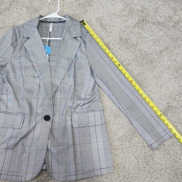 Cupshe Gray Oversized Blazer Plaid - Picture 5 of 11